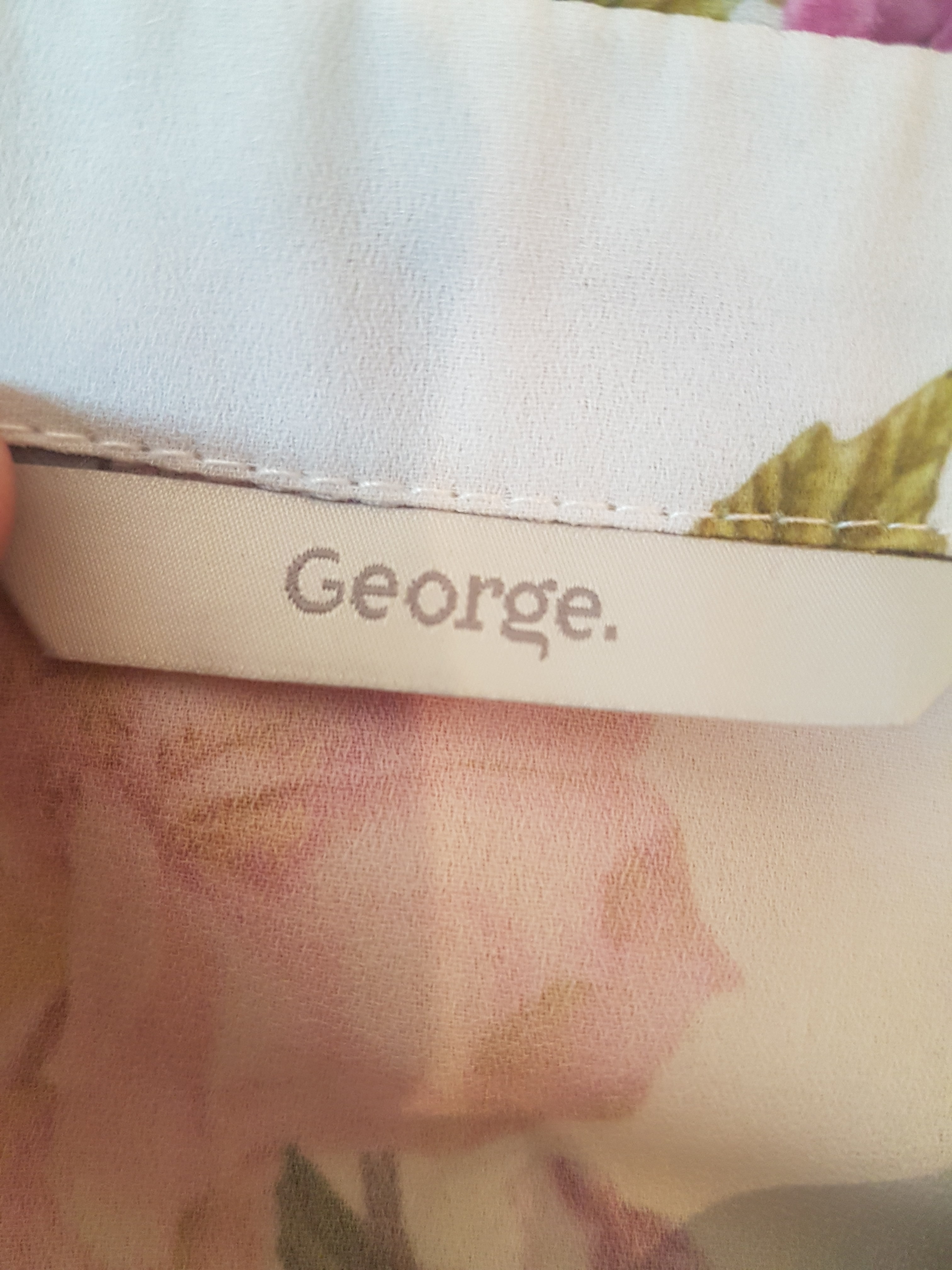 Gėlėti vasariniai marškiniai, GEORGE